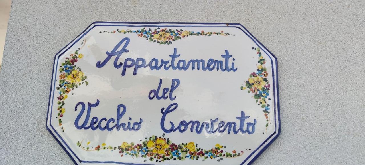 Appartamento 2 Del Vecchio Convento Orino Екстериор снимка
